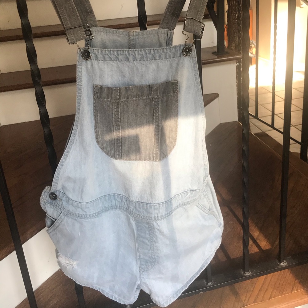 Vans Women’s Jean Shorts Overalls